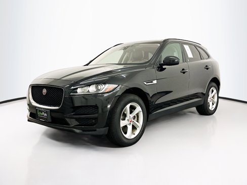 Used 2017 Jaguar F-PACE Premium image 3