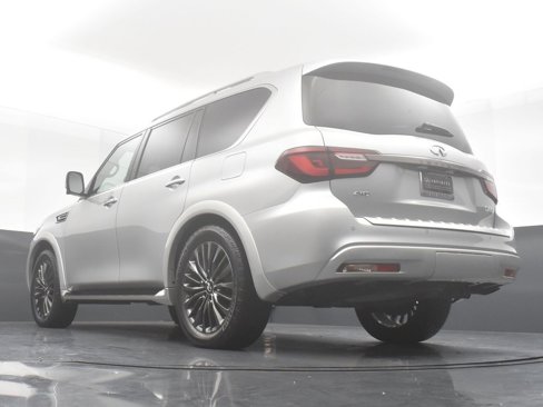 Used 2022 INFINITI QX80 Premium Select w/ All-Season Package image 32