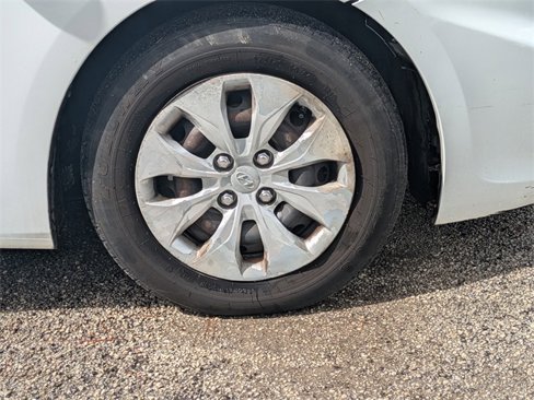 Used 2016 Hyundai Accent SE image 11