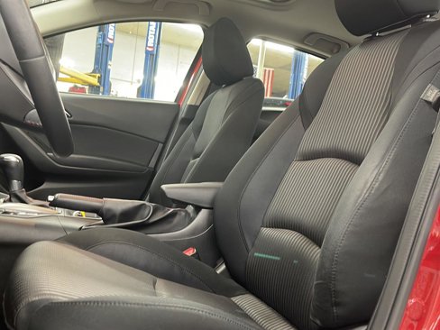 Used 2014 MAZDA MAZDA3 i Touring w/ Moonroof Package 1 image 10