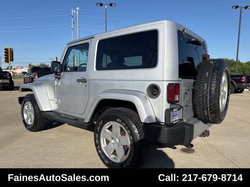 Used 2012 Jeep Wrangler Sahara w/ Dual Top Group image 12