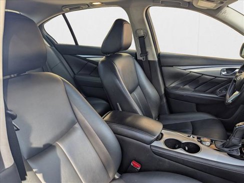 Used 2020 INFINITI Q50 Luxe image 12
