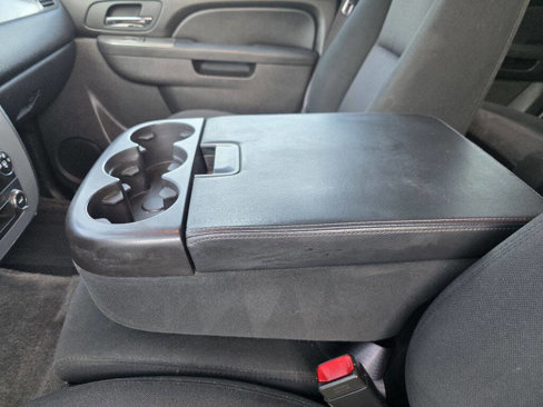 Used 2010 Chevrolet Tahoe LS image 20