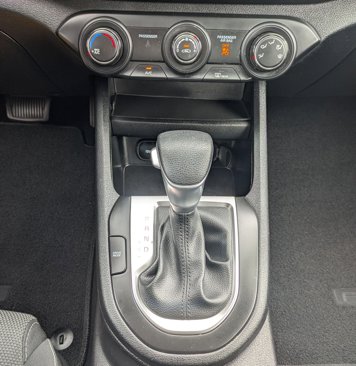 Certified 2024 Kia Forte LXS w/ LXS Technology Package image 13