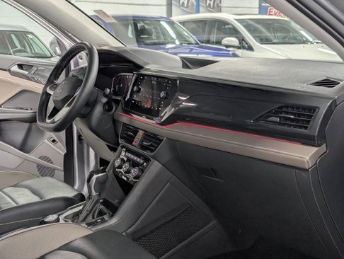 Used 2022 Volkswagen Taos SEL image 36