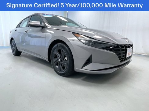 Used 2022 Hyundai Elantra SEL w/ Cargo Package image 1