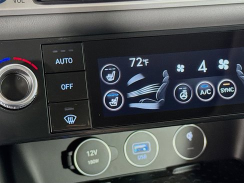 New 2026 Genesis G70 2.5T Prestige image 23