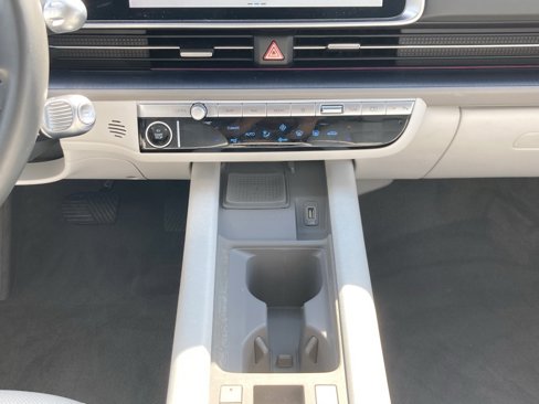 Used 2024 Hyundai Ioniq 6 SEL image 18