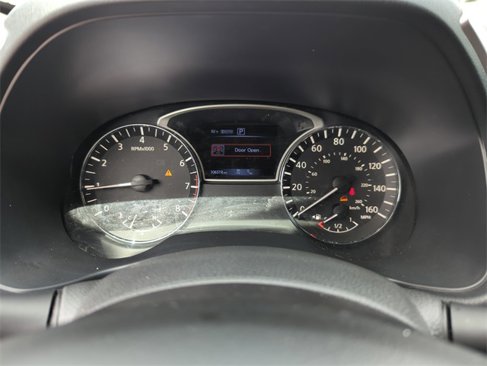 Used 2020 Nissan Pathfinder SV image 42