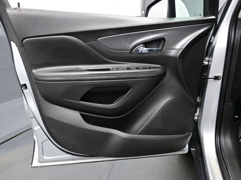 Used 2019 Buick Encore Preferred image 10