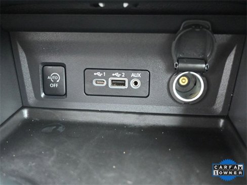 Used 2025 Nissan Sentra SR w/ SR Premium Package image 33