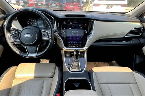 Used 2022 Subaru Outback Limited image 7