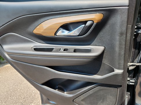 Used 2020 GMC Terrain SLE image 10
