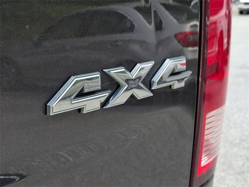 Used 2015 RAM 1500 Big Horn image 31