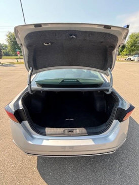 Used 2024 Nissan Altima 2.5 SV image 10