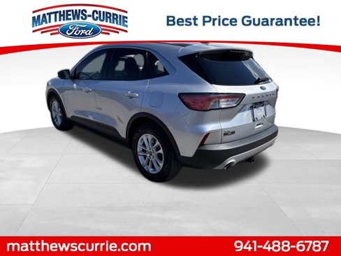 Certified 2020 Ford Escape SE image 6