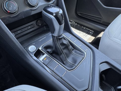 Certified 2024 Volkswagen Tiguan S image 28
