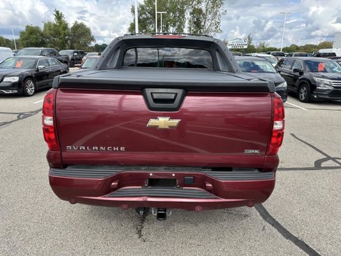Used 2008 Chevrolet Avalanche LTZ image 4