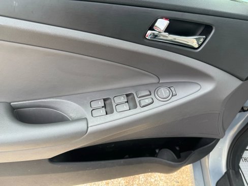 Used 2012 Hyundai Sonata GLS w/ Popular Equipment Pkg image 13