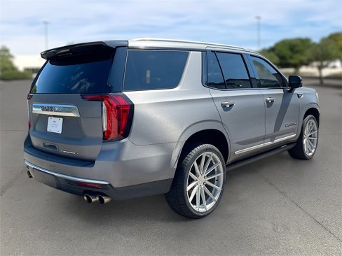 Used 2021 GMC Yukon Denali w/ Denali Premium Package image 7