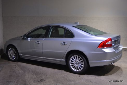 Used 2013 Volvo S80 3.2 w/ Climate Pkg image 4