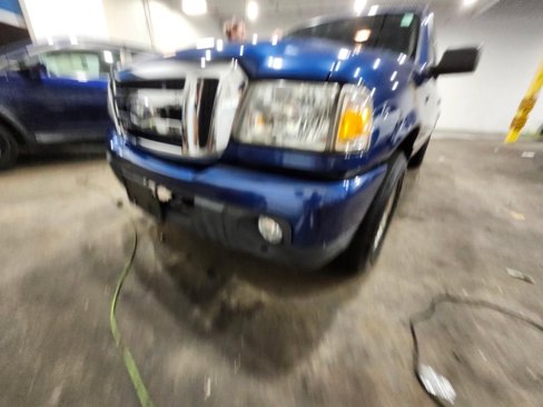Used 2011 Ford Ranger XLT image 2