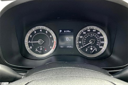 Used 2022 Hyundai Venue SEL image 20