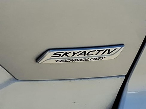 Used 2019 MAZDA CX-5 Sport w/ I-ACTIVSENSE Package image 12