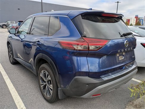 Certified 2021 Nissan Rogue SV image 5