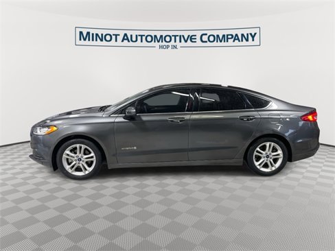 Used 2018 Ford Fusion SE image 5