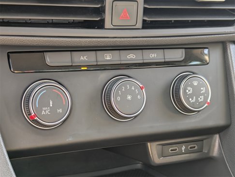 Certified 2020 Volkswagen Jetta S image 18