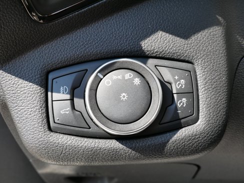 Used 2018 Ford Escape SEL w/ Ford Safe & Smart Package image 8