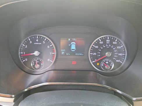 Used 2020 Kia Telluride LX image 17