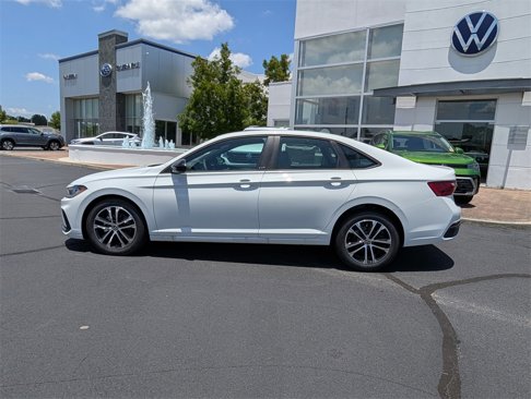New 2025 Volkswagen Jetta Sport image 3