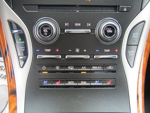 Used 2019 Lincoln Nautilus Reserve image 29