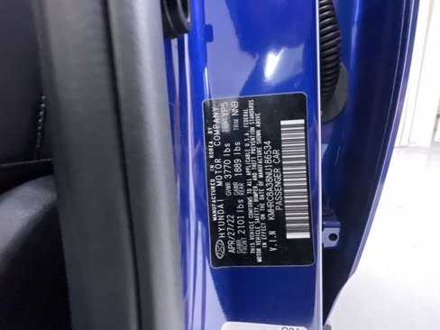 Used 2022 Hyundai Venue Limited image 25
