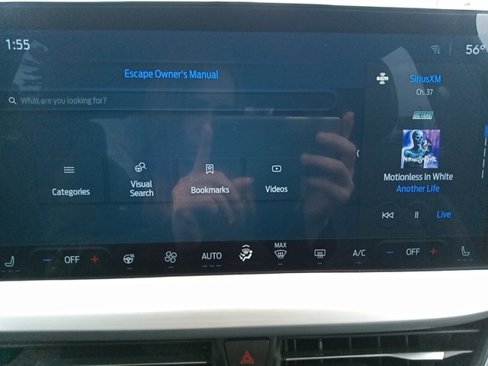Certified 2023 Ford Escape Platinum image 47
