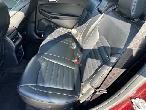 Used 2023 Ford Edge SEL image 19