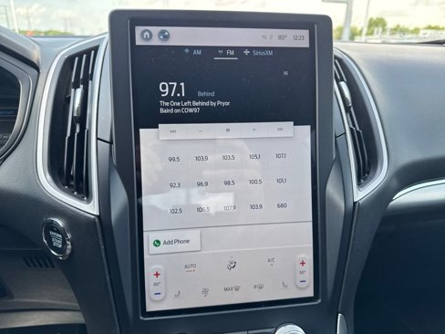 Used 2022 Ford Edge SEL image 18
