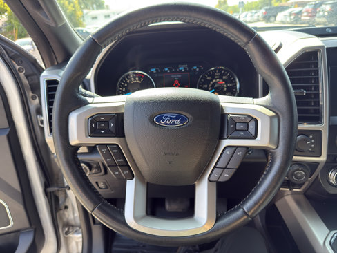 Used 2018 Ford F150 Lariat w/ Equipment Group 501A Mid image 15