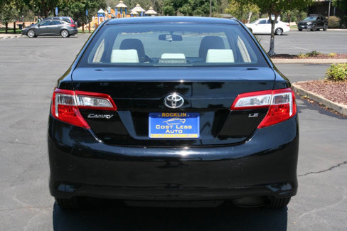 Used 2012 Toyota Camry LE image 9