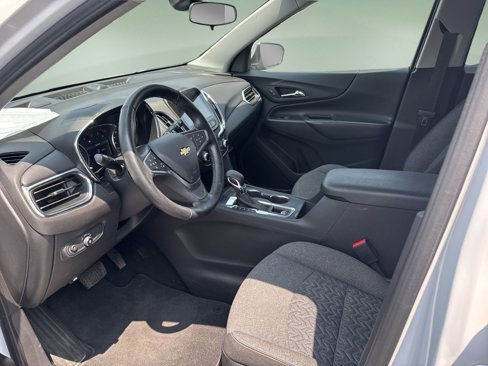Used 2023 Chevrolet Equinox LT image 13