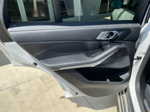 Used 2023 BMW X5 xDrive40i image 16