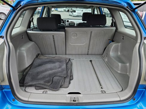 Used 2008 Toyota Matrix XR image 9