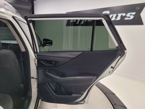 Used 2020 Subaru Outback 2.5i image 32