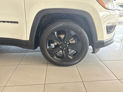 Used 2020 Jeep Compass Latitude image 14
