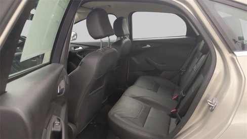 Used 2015 Ford Focus Titanium image 30