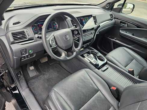Used 2021 Honda Passport Elite image 2