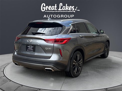 Used 2021 INFINITI QX50 Luxe w/ Appearance Package image 5