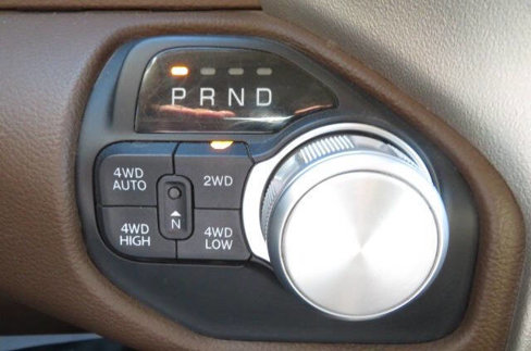 Used 2019 RAM 1500 Laramie image 25